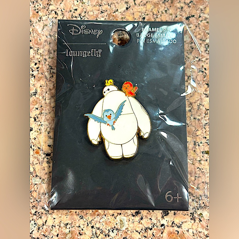 Disney Loungefly Big Hero 6 Baymax With Birds Enamel Pin